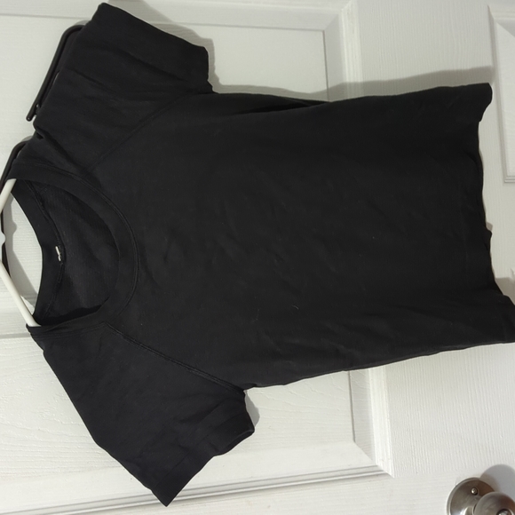 lululemon athletica Tops - Lululemon swiftly tee size 4 black